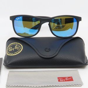 RB 4263 601S/A1 Ray-Ban New Black/Blue Chromance Polarized Sunglasses w/ defect